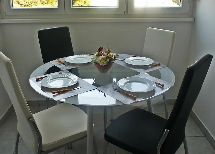 Apartamento With Wifi - 12878 *